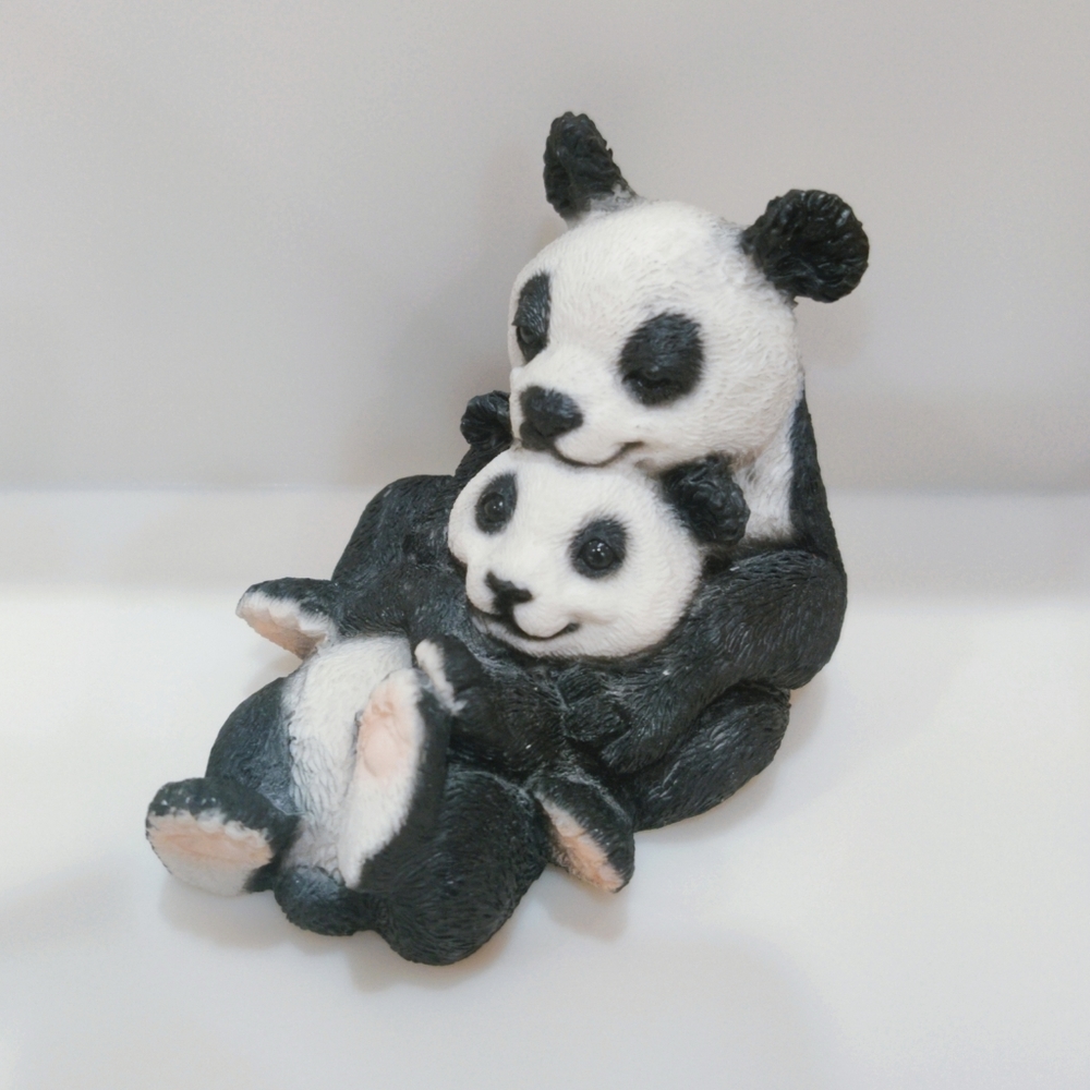 Vintage Castagna Panda Lovers Figurine
